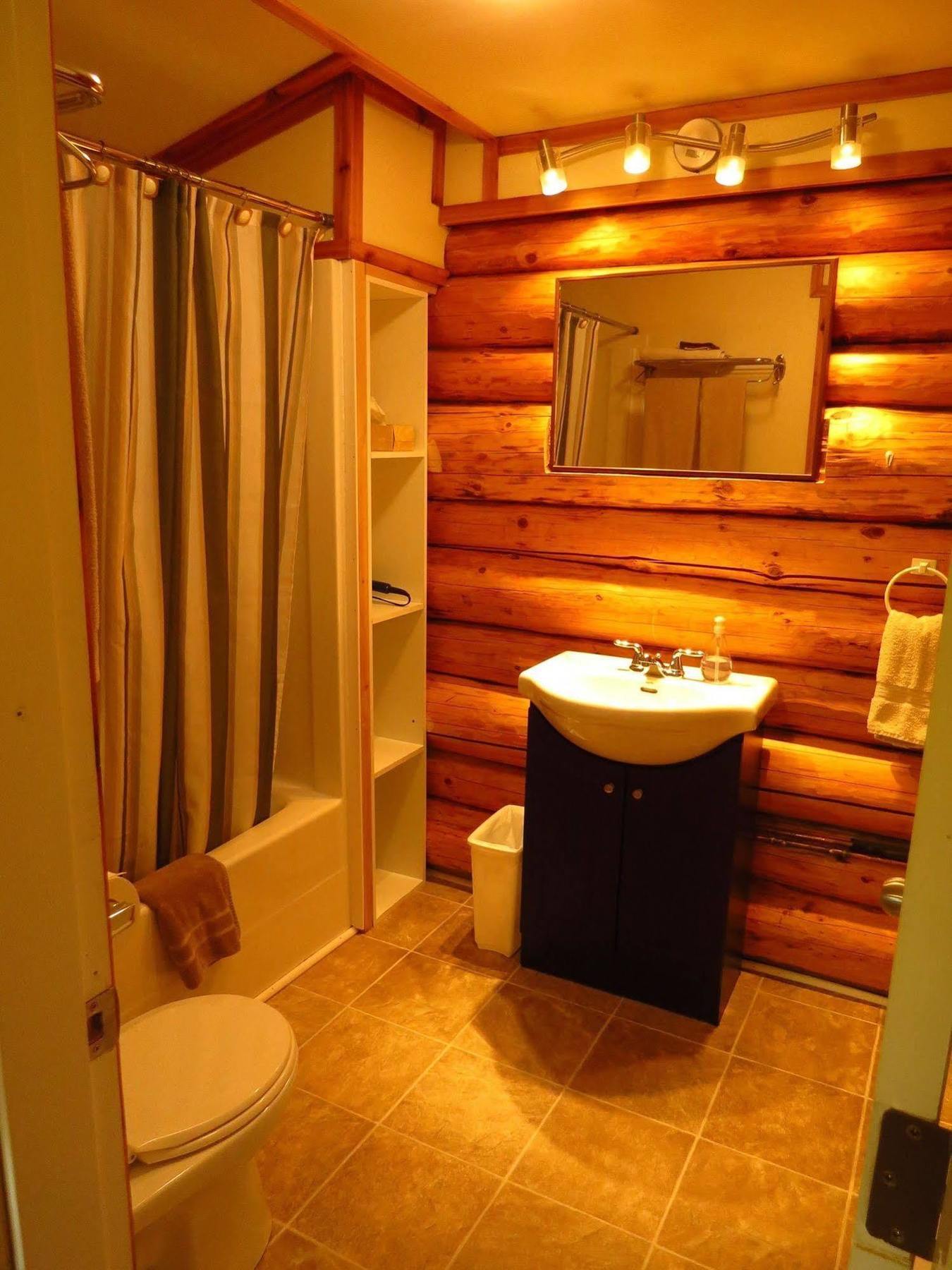 Cedar Haven Cabins And Resort Clearwater Exterior photo