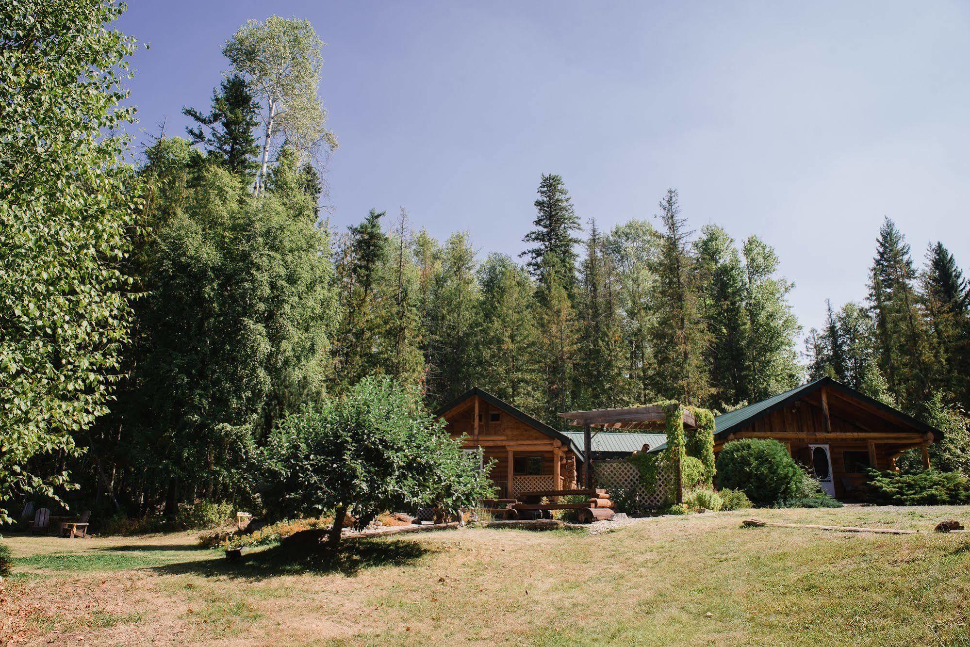 Cedar Haven Cabins And Resort Clearwater Exterior photo